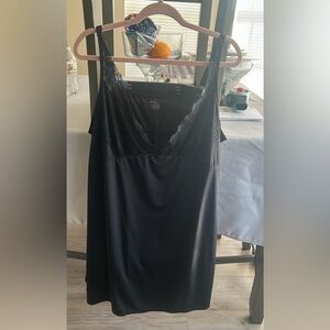 Avenue Elegant Black Chemise with Lace Detail